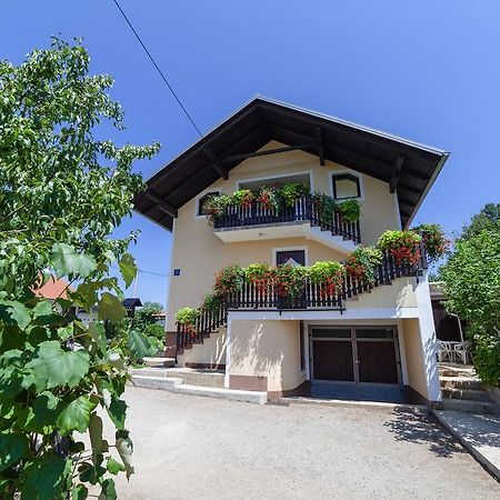 Apartment Luketic Slunj Exterior photo