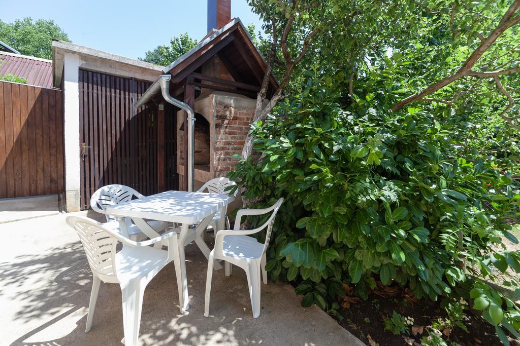 Apartment Luketic Slunj Exterior photo