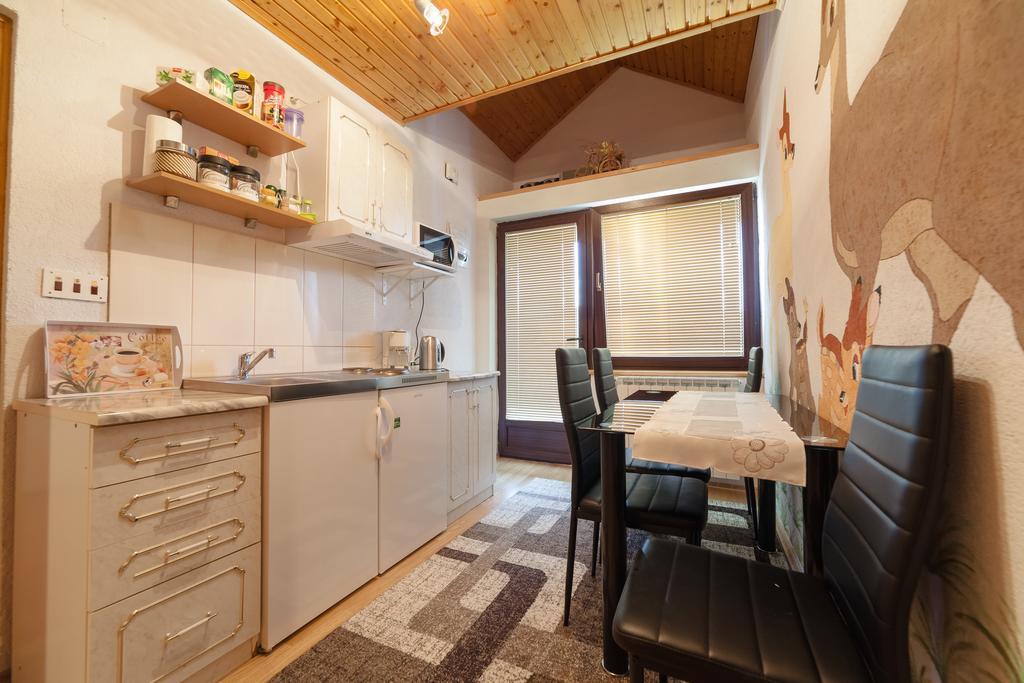 Apartment Luketic Slunj Exterior photo