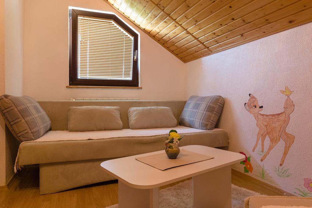 Apartment Luketic Slunj Exterior photo